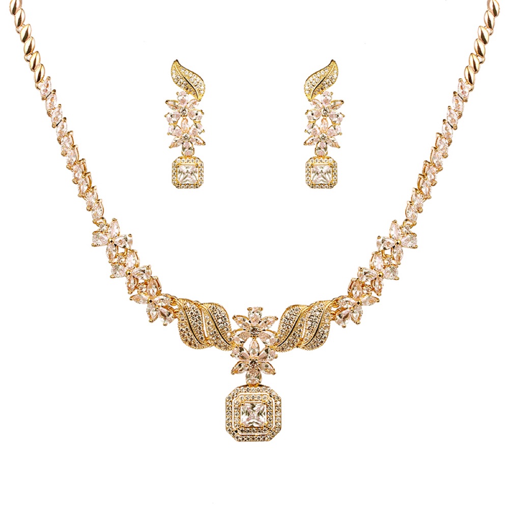 Gold Vintage Formal Set