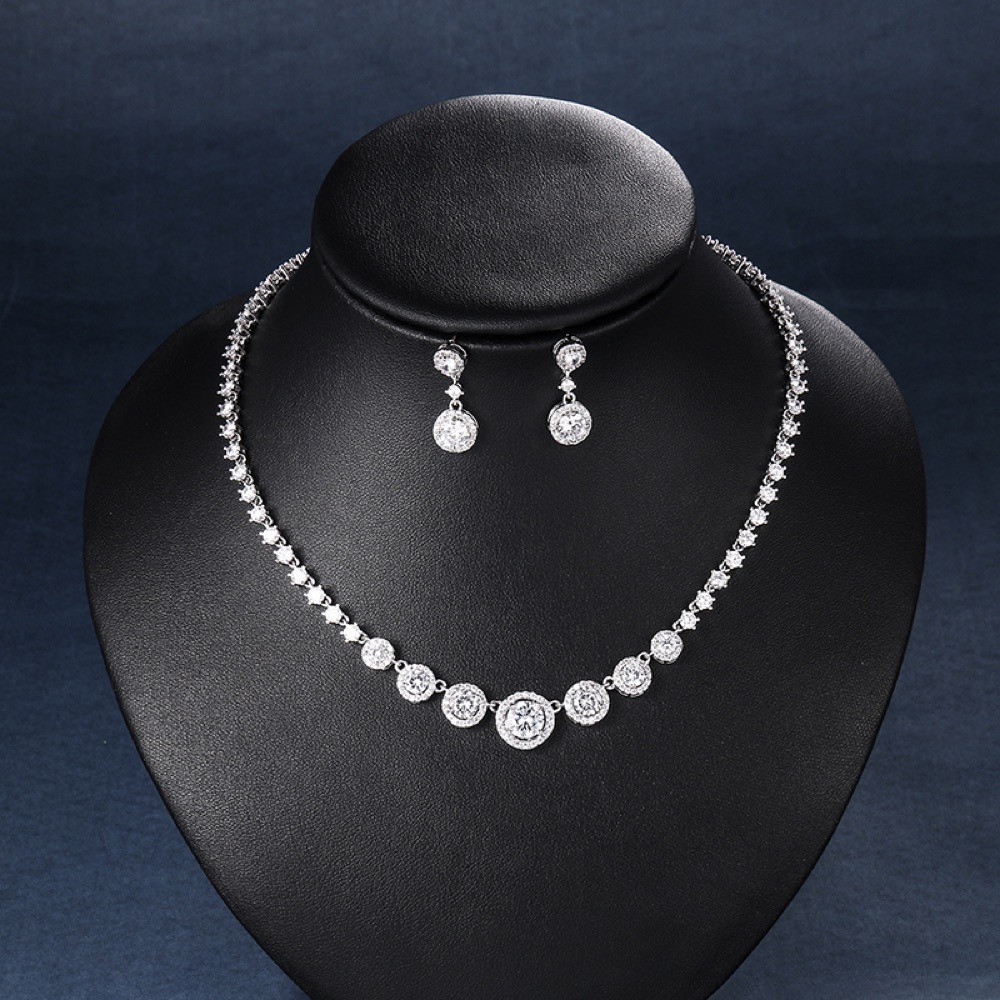 Round Halo Formal Necklace Set