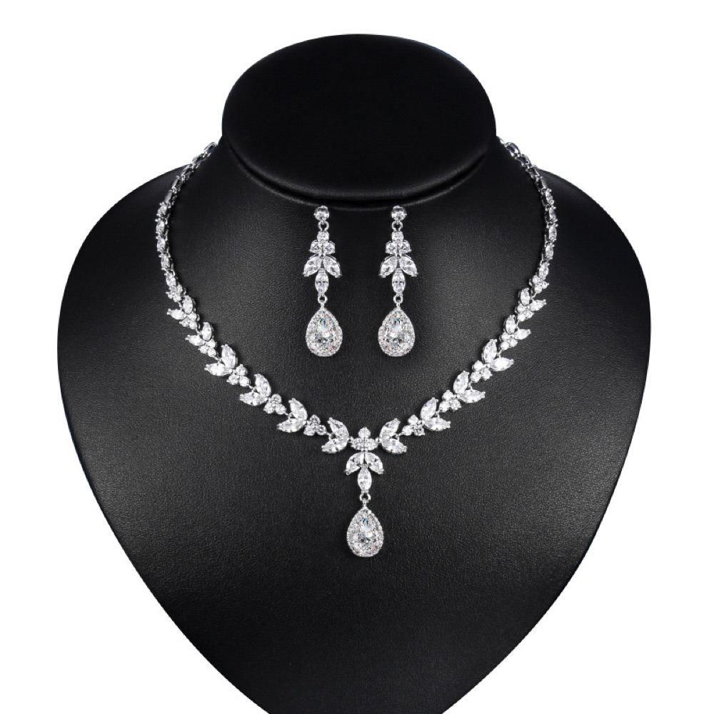Silver Leaf Crystal Bridal Set